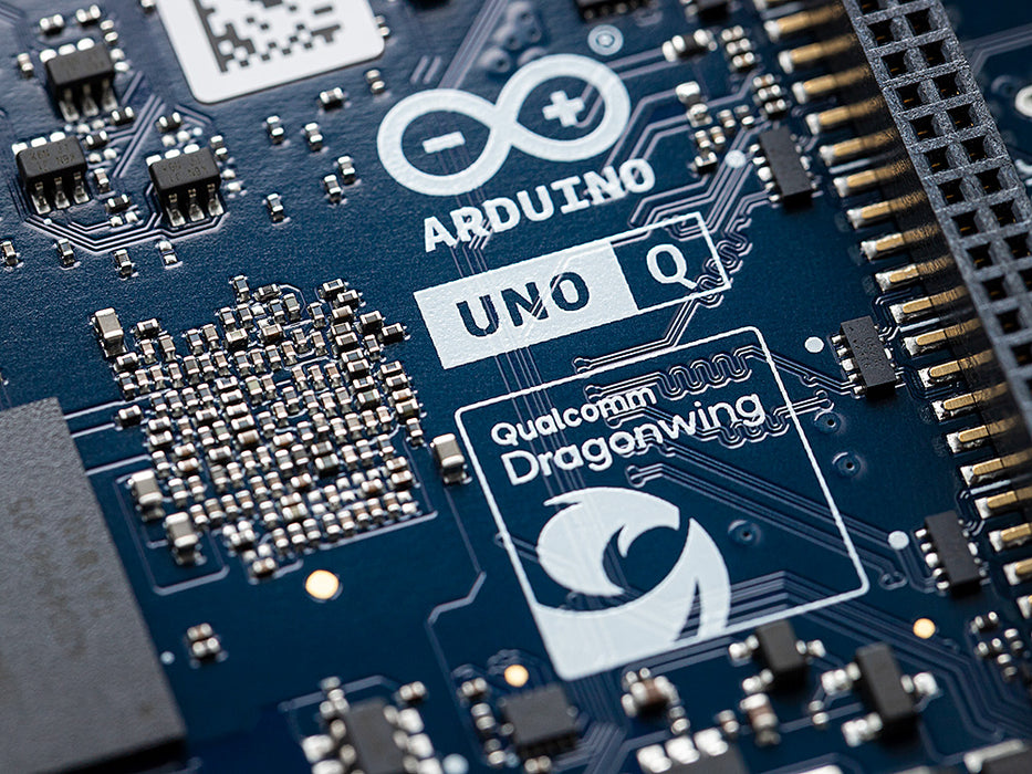 Arduino UNO Q: Buy the new all-in one dev board — Arduino Official Store